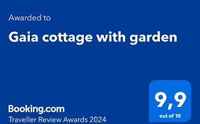 Gaia Cottage With Garden